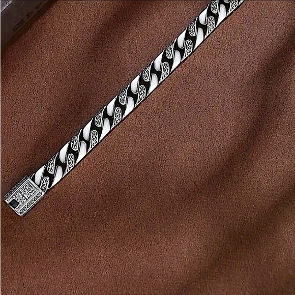 Stainless Steel Chain Link Bracelet, Mantra, Curb Hand Woven Engraved - Picture 7 of 8